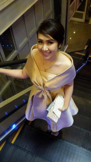 ชุดราตรี เช่าที่แบมบี้ เวดดิ้ง ห้วยขวาง